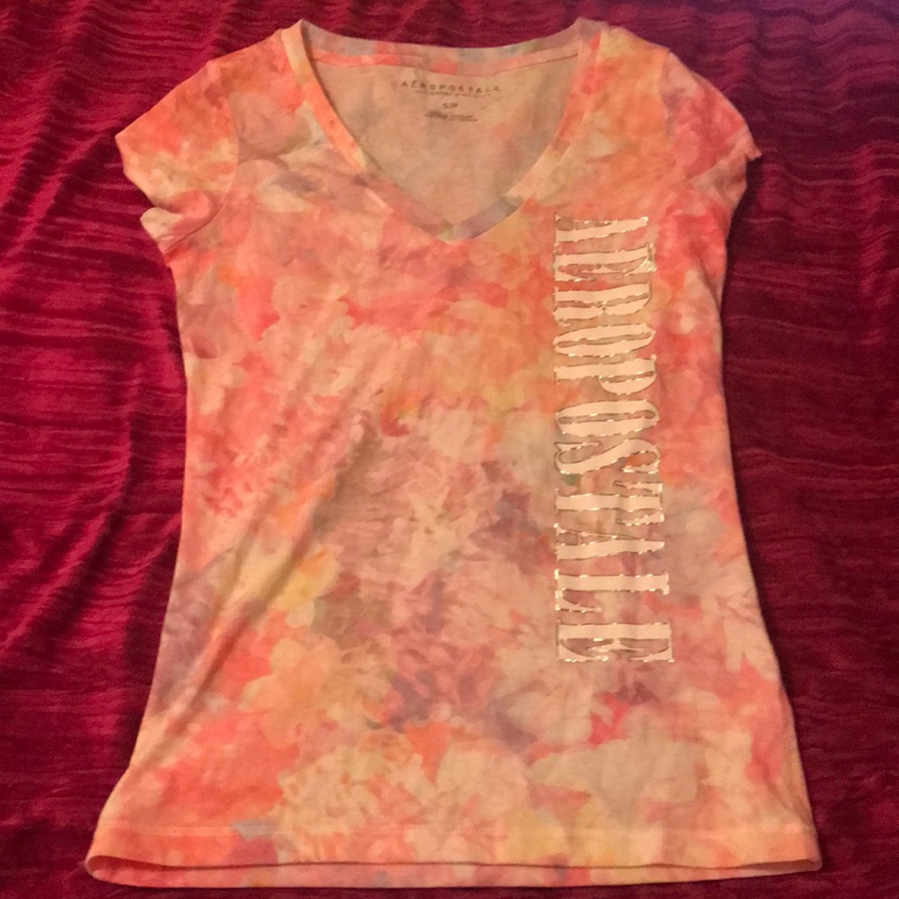 Floral Aeropostale tee size small
